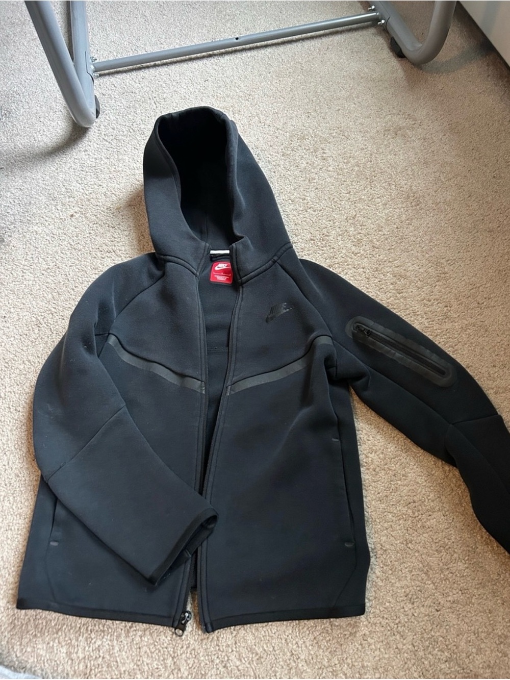 Nike Men’s Black Hooded Performance Jacket